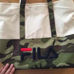 FILA ショルダーバックのサムネイル