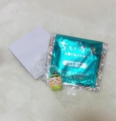 ちいかわ 人魚の森のひみつ めじるしアクセサリー くりまんじゅうのサムネイル