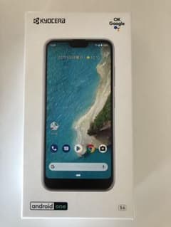 新品未使用★スマホ　android one S6 ホワイトのサムネイル