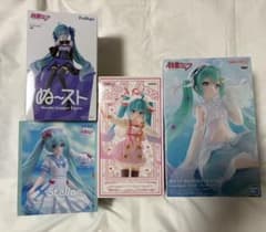 初音ミク フィギュア まとめ売り 4点セットのサムネイル