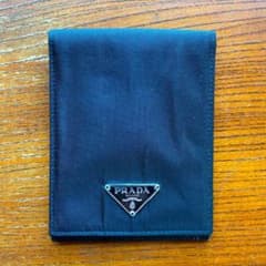 PRADA プラダ 定期入れのサムネイル