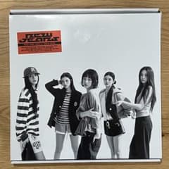 NewJeans How Sweet Standard Ver. CDのサムネイル