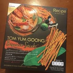 トムヤムクン味スティックビスケットのサムネイル
