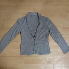 UNIQLO ジャケットのサムネイル