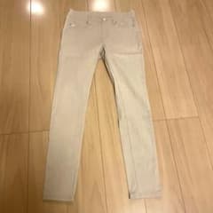 スキニーパンツ ベージュ　ストレッチ