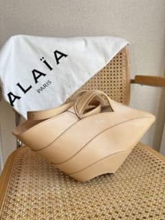ALAIA アライア　バッグ　新品　カイマ