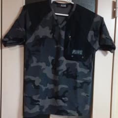 半袖　V  Tシャツのサムネイル