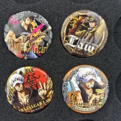 ワンピース　輩　YAKARA 缶バッジ　トラファルガー　ロー　まとめ ワンピース 輩 YAKARA 缶バッジ トラファルガー ロー まとめ - メルカリ