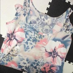 花柄 ロング丈タンクトップ ❤️のサムネイル