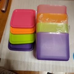 Tupperware 保存容器 4個セット 1L - メルカリ