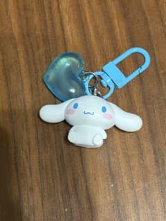 サンリオキャラクターズ カラともマスコット シナモロール シナモン カプセルトイのサムネイル