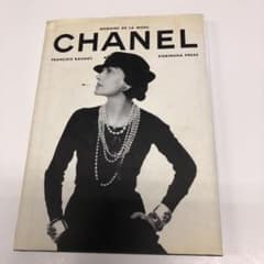 CHANELのサムネイル