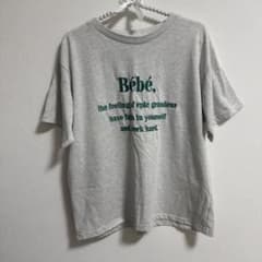 グレーTシャツのサムネイル