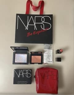 【ほぼ未使用】NARS ナーズ　4点＋ポーチ付　ライトリフレクティングパウダー有