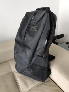 新品 タグ付き SPEEDO スピード バックパック  リュック 防水？