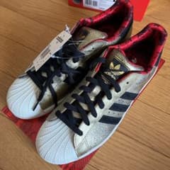 adidas アディダス スーパースターのサムネイル