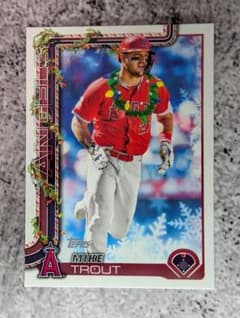 マイクトラウト Topps 2025 Holiday SP H50 電飾Ver - メルカリ