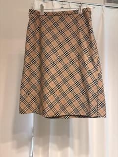 BURBERRY ノバチェック ミニスカートのサムネイル