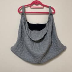 UNIQLO  抱っこ紐ケープ　グレーのサムネイル