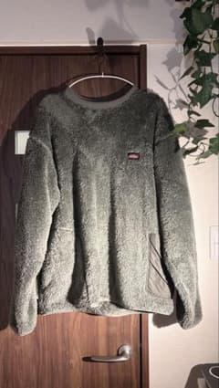 Dickies ボアスウェット カーキのサムネイル