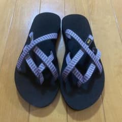 Teva OLOWAHU サンダルのサムネイル
