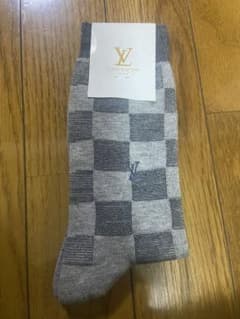 会長　 LOUIS VUITTON チェック柄ソックス LOUIS VUITTON チェック柄ソックス - メルカリ