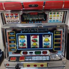 パチスロ実機 サンダーV 4号機 メーシー 不要機付き - メルカリ