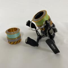 DAIWA REVROS 2506H-DH 換えスプール付き DAIWA REVROS 2506H-DH 換えスプール付き - メルカリ