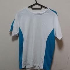 NIKE ナイキ Tシャツのサムネイル
