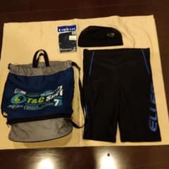 男子ellesse水着・プールバッグ・スイムキャップ×2のサムネイル