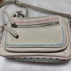 デシグアル　desigual 刺繍ミニショルダーのサムネイル