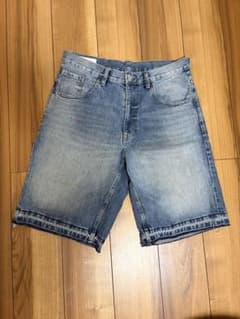 ZARA デニムショートパンツ ハーフパンツ32のサムネイル