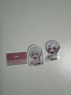 椎名唯華 アクリルスタンド 1個のサムネイル