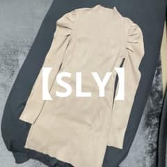 【SLY】ニットワンピース✨1250円‼️のサムネイル