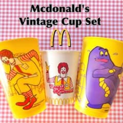マクドナルド ヴィンテージ カップ3個セット♪ - メルカリ