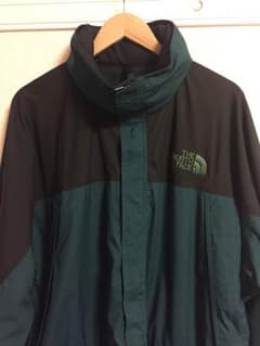 ノースフェイス ナイロン コート sacai 元ネタのサムネイル