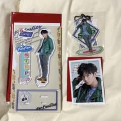 佐藤大樹　FANTASTICS アクリルスタンド　フォトカード　セット　FFSのサムネイル