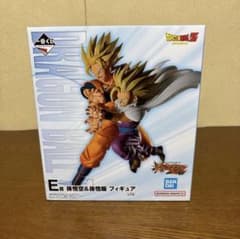一番くじ ドラゴンボール スペクタクルバトル E賞 孫悟空&孫悟飯のサムネイル