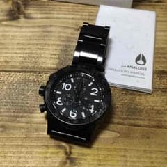 NIXON 42-20のサムネイル