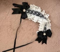 ロリータ ヘッドドレス ブラック×ホワイトのサムネイル