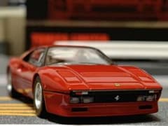 トミカ リミテッドヴィンテージNEO フェラーリ　288GTOのサムネイル
