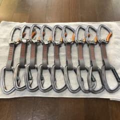 petzl ペツル　クイックドロー 9個セット ヌンチャク　クライミングのサムネイル