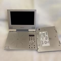Panasonic ポータブルDVDプレーヤー DVD-LV75 本体