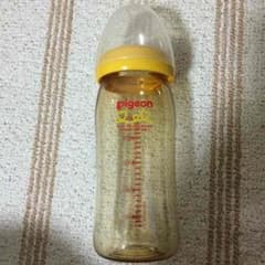 ピジョン 母乳実感哺乳瓶プラスチック240mlのサムネイル