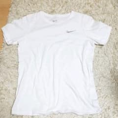 ©様専用  NIKE ナイキ Tシャツのサムネイル