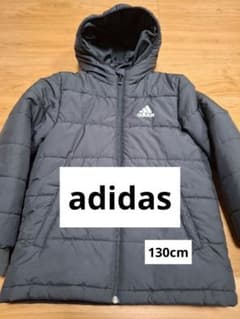 値下げ！　adidas 黒 中綿コート フード付き130のサムネイル