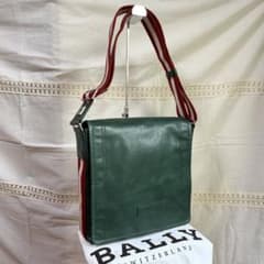 美品◯ BALLY レザーショルダーバッグ TRIAR-SM 緑 - メルカリ