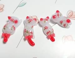 レジン　赤い薔薇猫ちゃん　じゃれ猫ぐで猫はこ猫飛びつき猫　ハンドメイドパーツのサムネイル