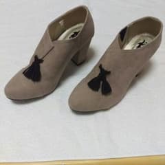コキュ　cocue　タッセルフェイクスエードブーティのサムネイル