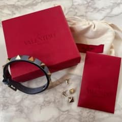VALENTINO スタッズ ブレスレットのサムネイル